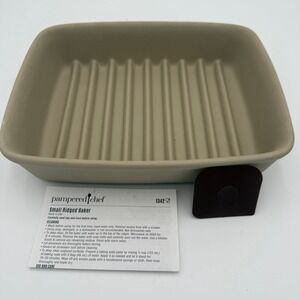 Pampered Chef Small Ridged Baker 1342 Unglazed Stoneware Tan 9x6.75x1.75 USA NEW